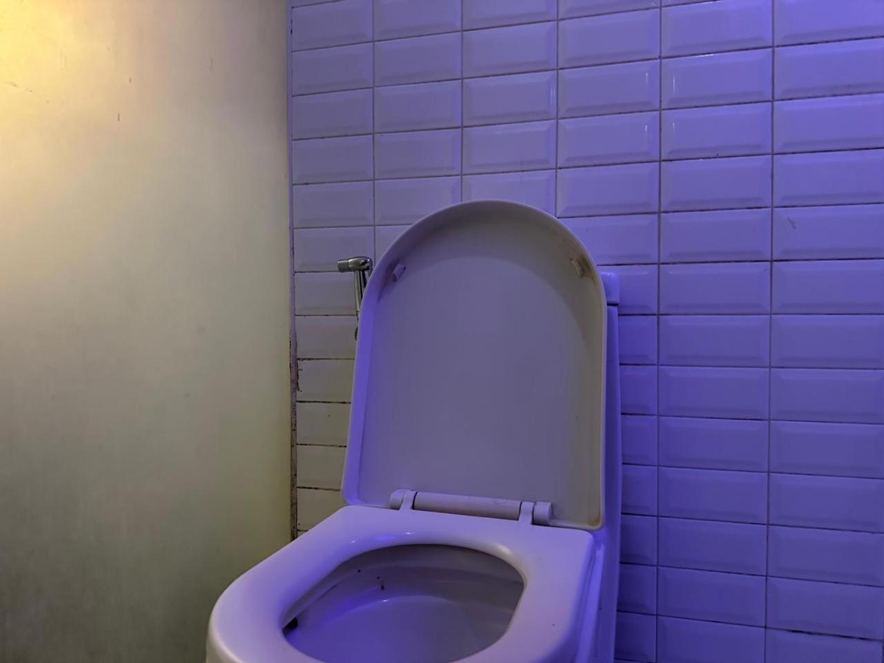 J Icon Hip Hotel Баликпапан Екстериор снимка