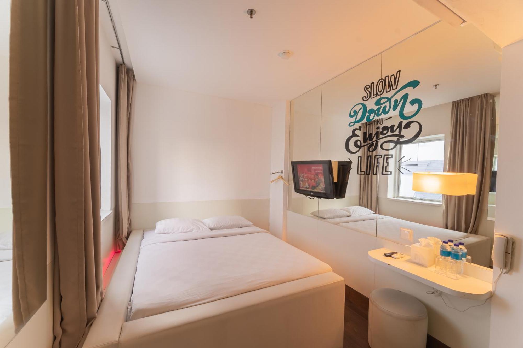J Icon Hip Hotel Баликпапан Екстериор снимка